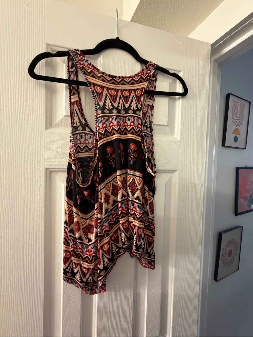 Forever 21 Black & Rust Patterned Racerback Tank - Picture 3 of 3